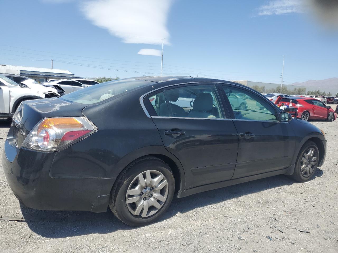 2010 Nissan Altima Base - Image 3