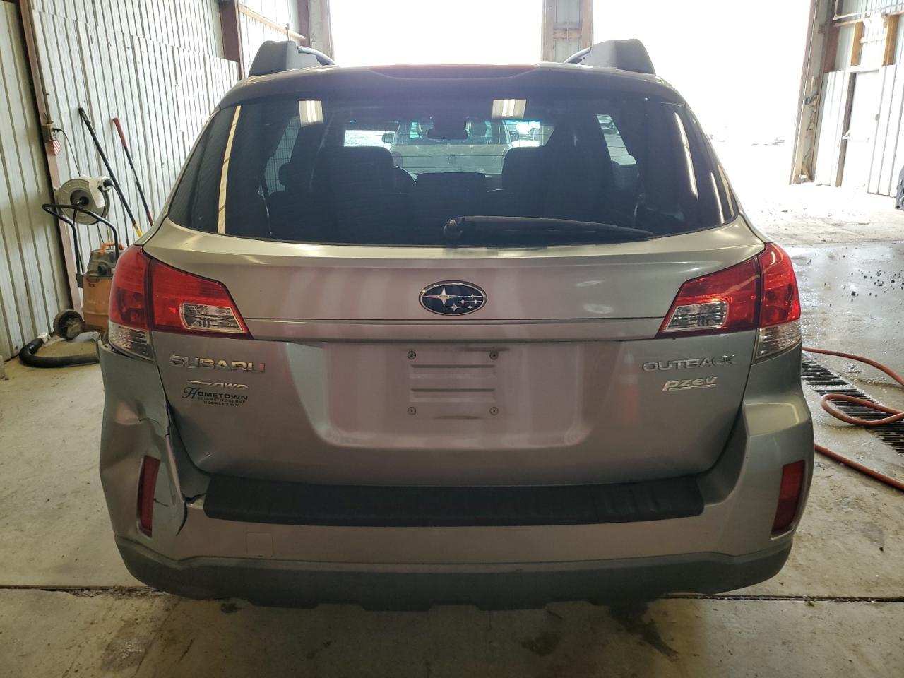 2011 Subaru Outback 2.5I Premium - Фото 6