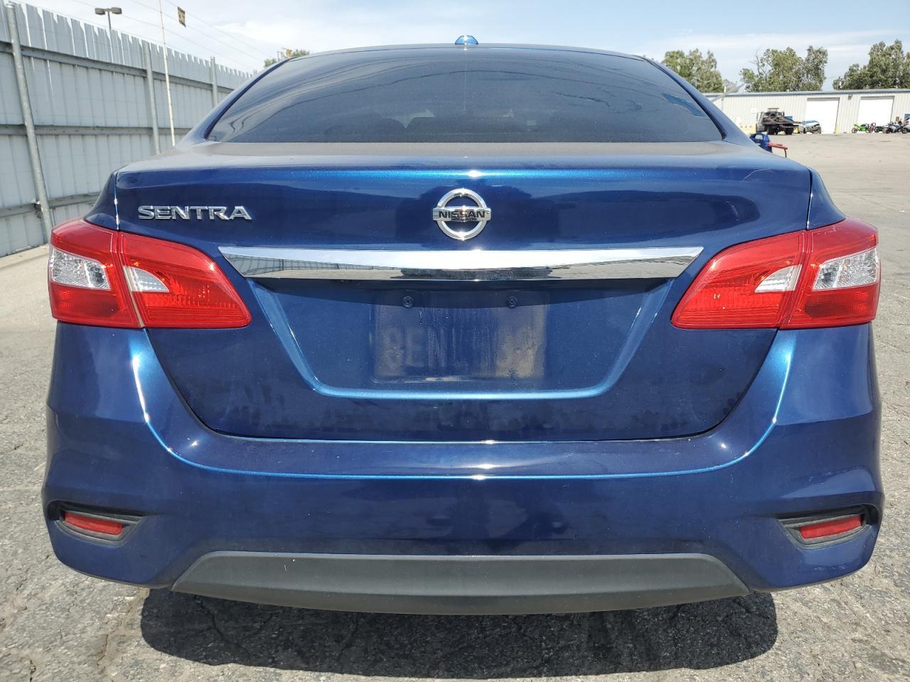 2018 Nissan Sentra S - Image 6