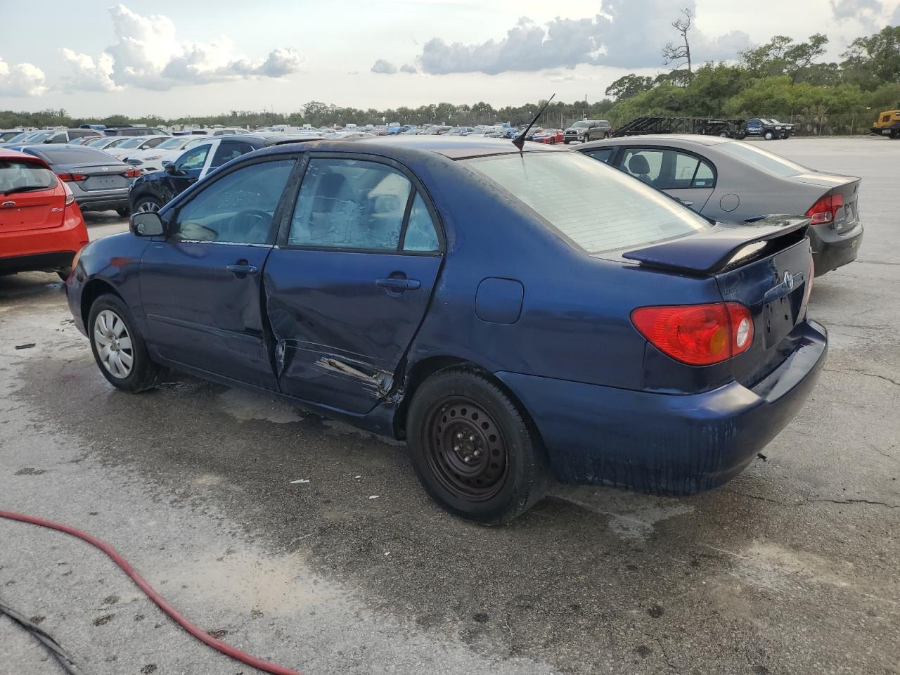 2004 Toyota Corolla Ce - Фото 2