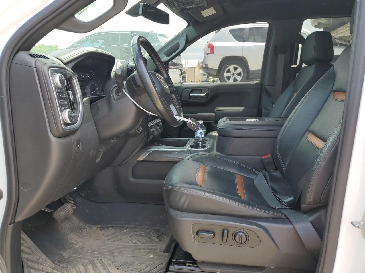 2020 GMC Sierra K1500 At4 - Фото 7