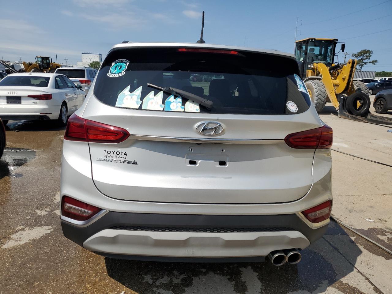 2019 Hyundai Santa Fe Se - Image 6