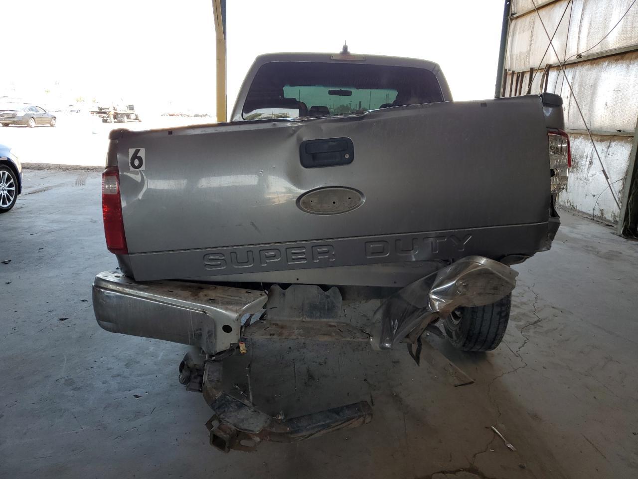 2010 Ford F250 Super Duty - Фото 6