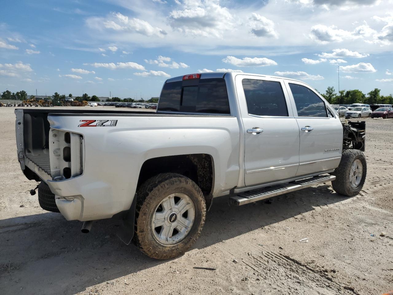 2018 Chevrolet Silverado K1500 Ltz - Image 3