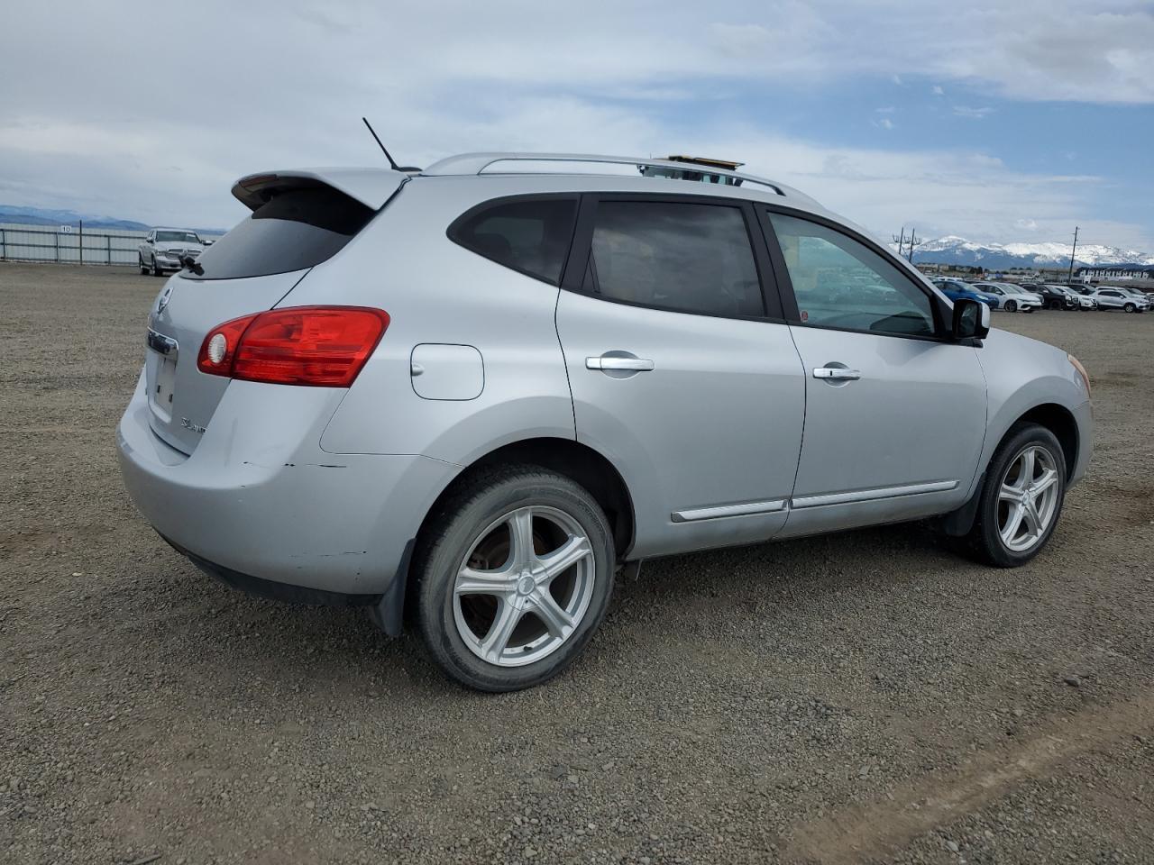 2013 Nissan Rogue S - Фото 3