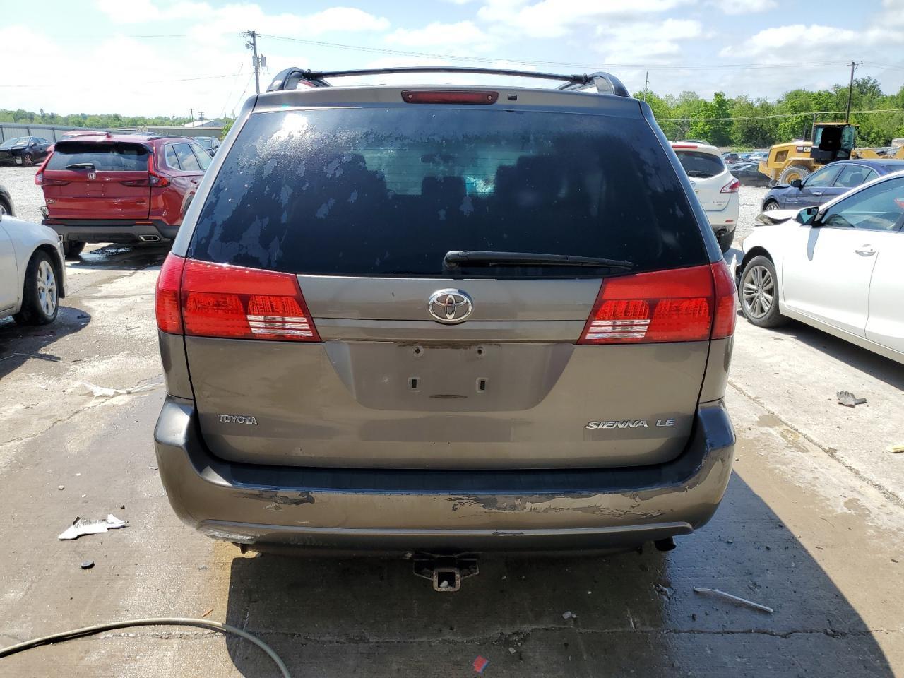 2004 Toyota Sienna Ce - Фото 6