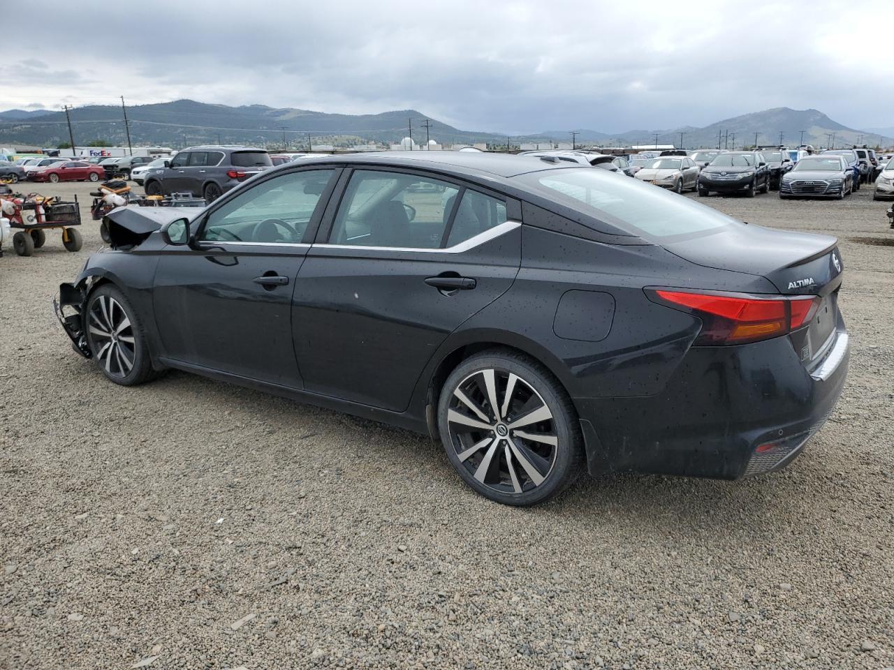 2022 Nissan Altima Sr - Фото 2