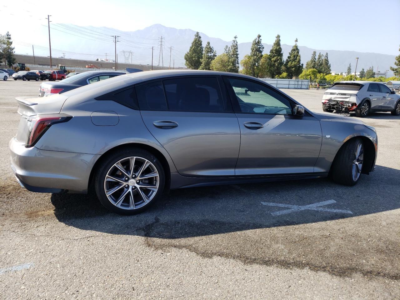 2020 Cadillac Ct5 Sport - Фото 3