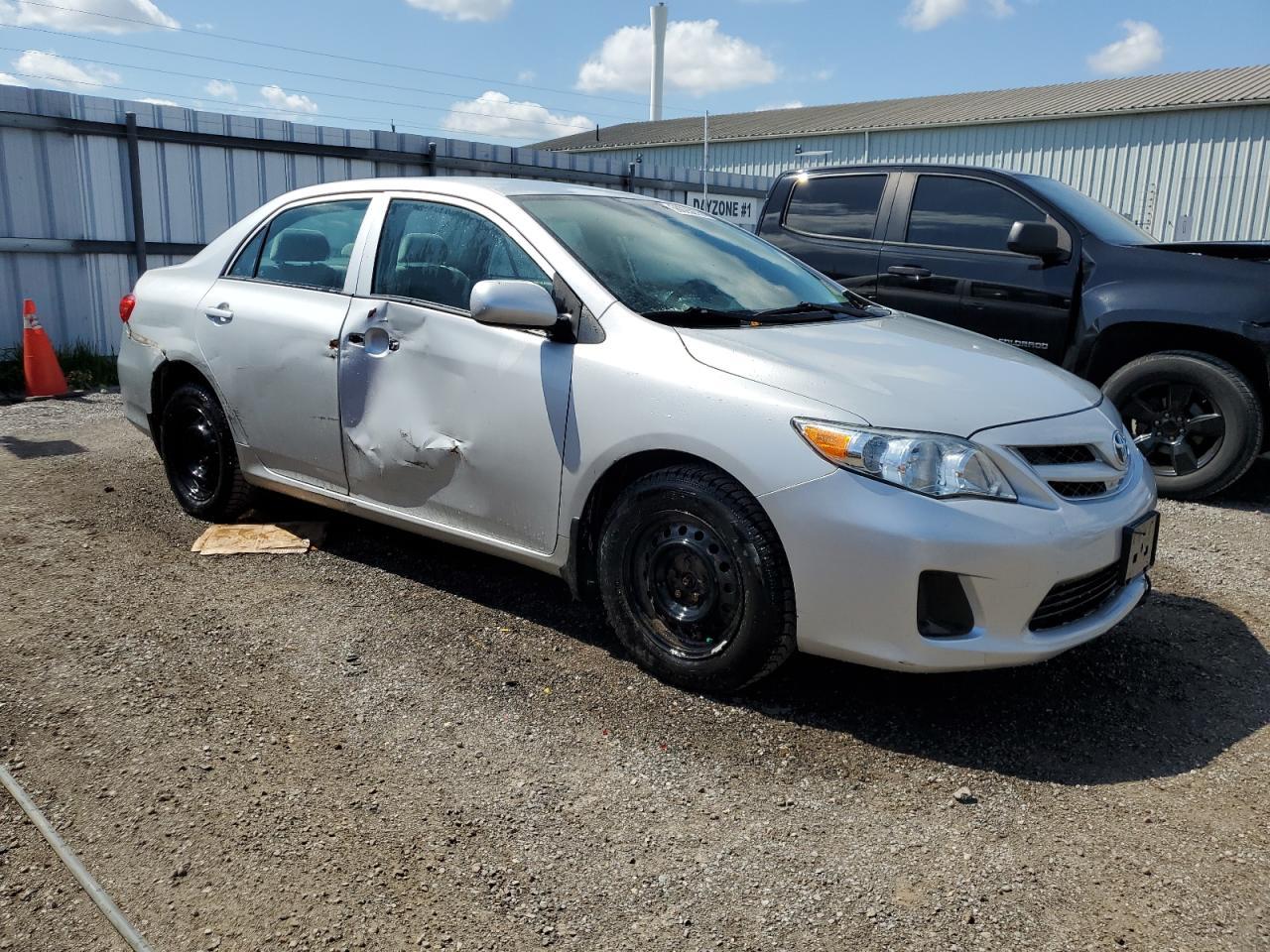 2013 Toyota Corolla Base - Фото 4