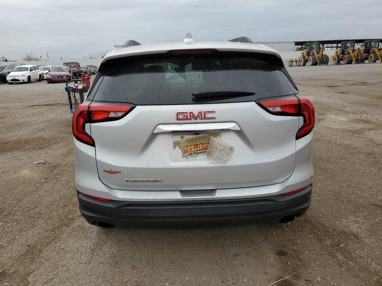 2018 GMC Terrain Sle - Image 6