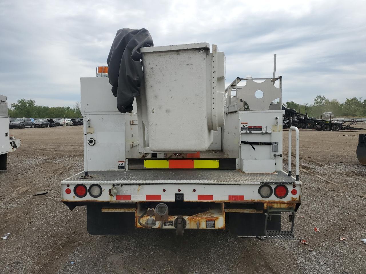 2014 Ford F450 Super Duty - Image 6