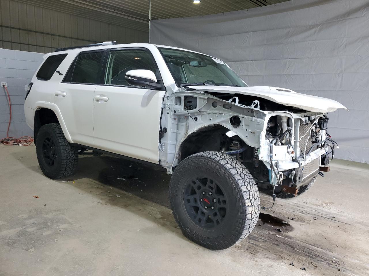2019 Toyota 4Runner Sr5/Sr5 Premium - Фото 4