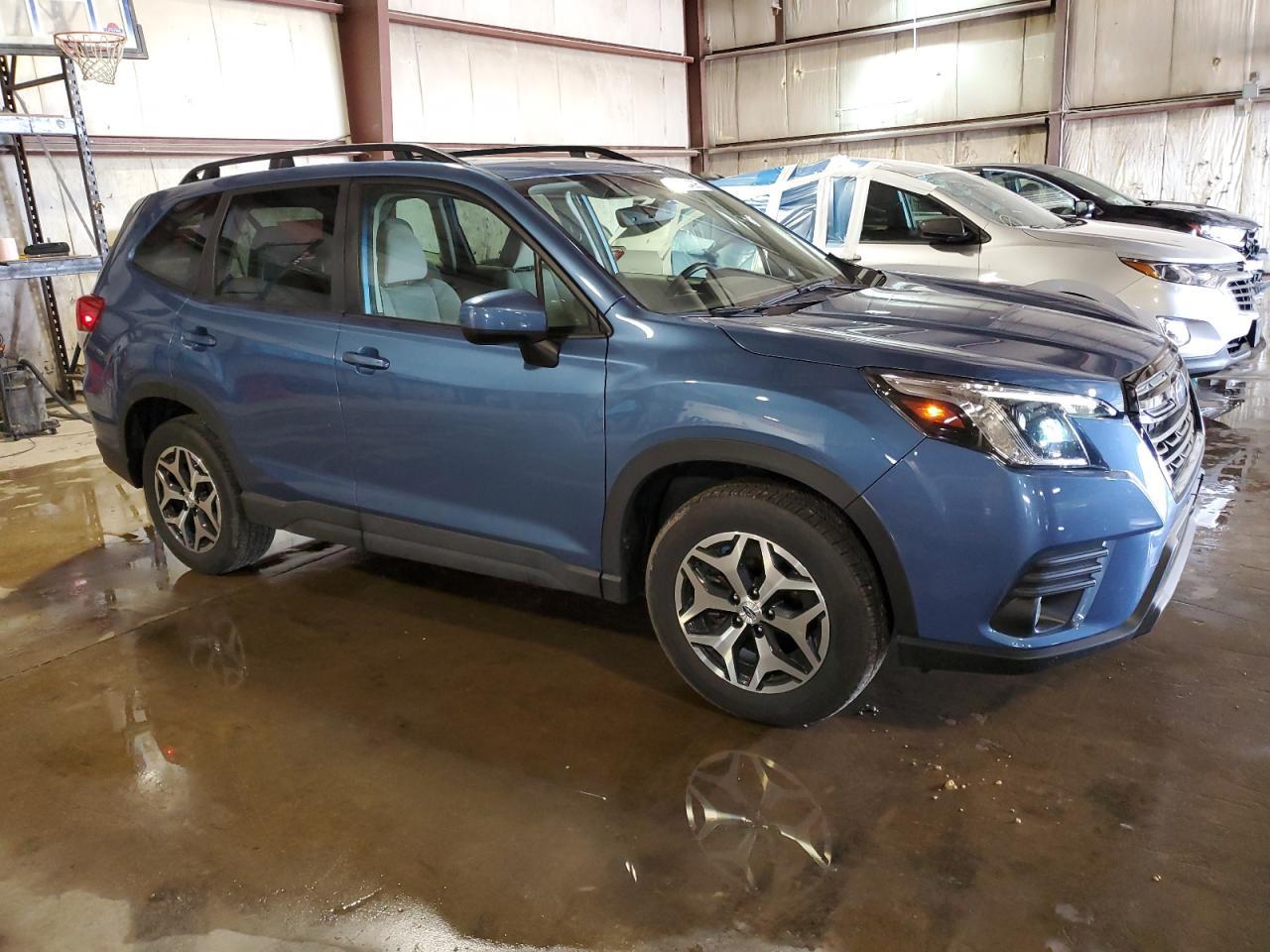 2024 Subaru Forester Premium - Фото 4