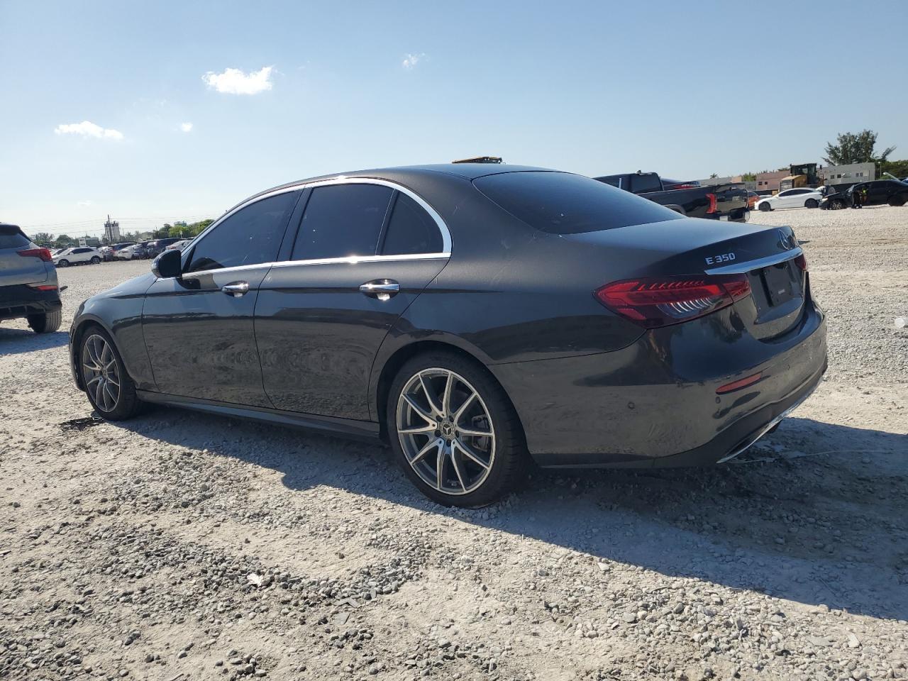2021 Mercedes-Benz E 350 - Фото 2