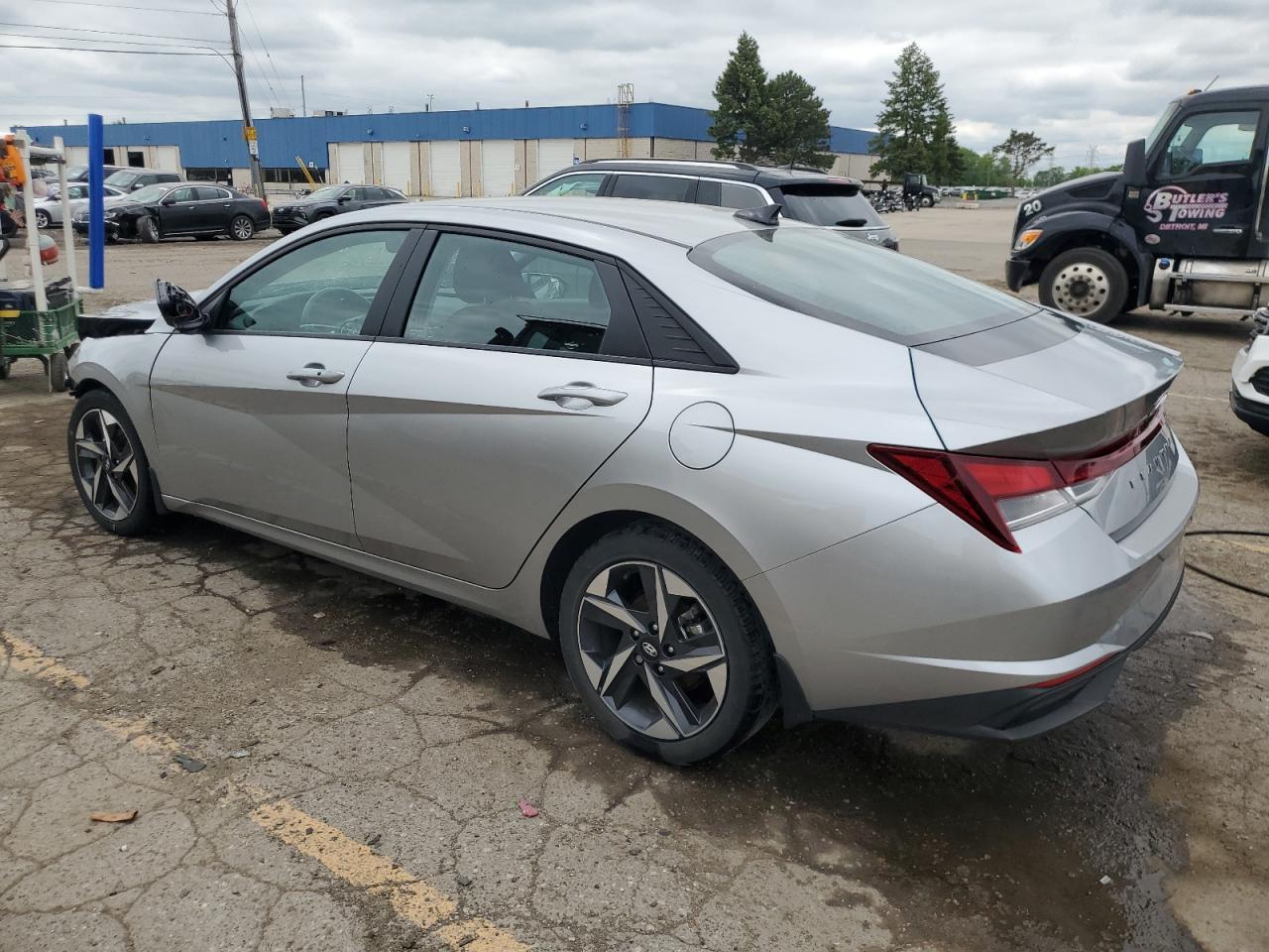 2023 Hyundai Elantra Sel - Фото 2