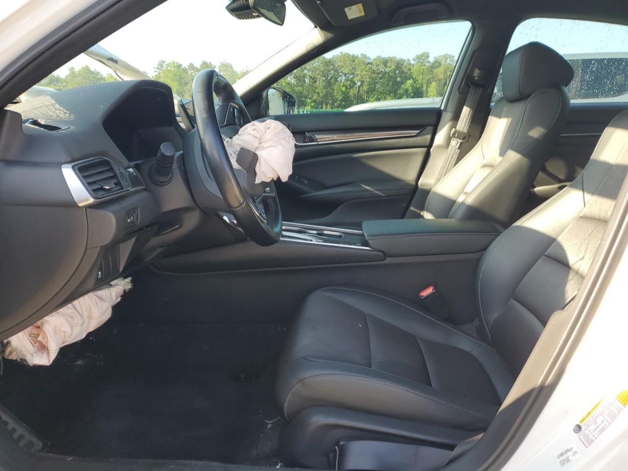 2022 Honda Accord Sport - Image 7