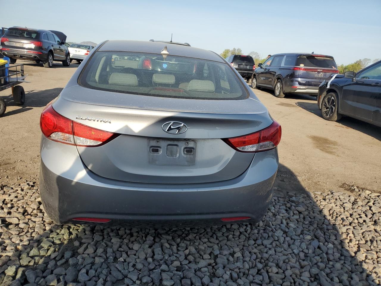 2013 Hyundai Elantra - Image 6