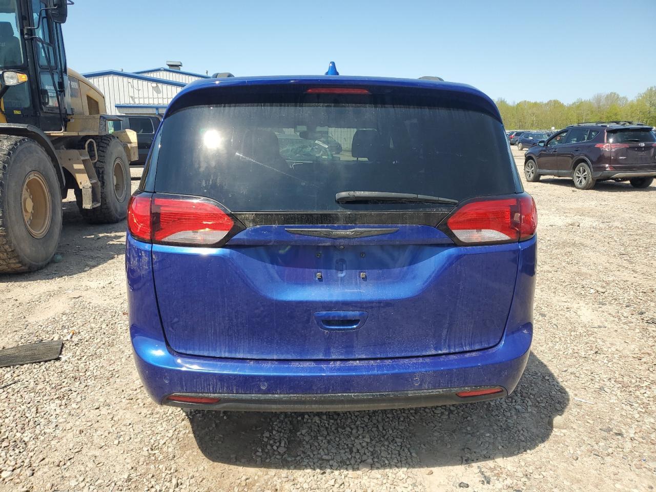 2019 Chrysler Pacifica Touring L - Фото 6