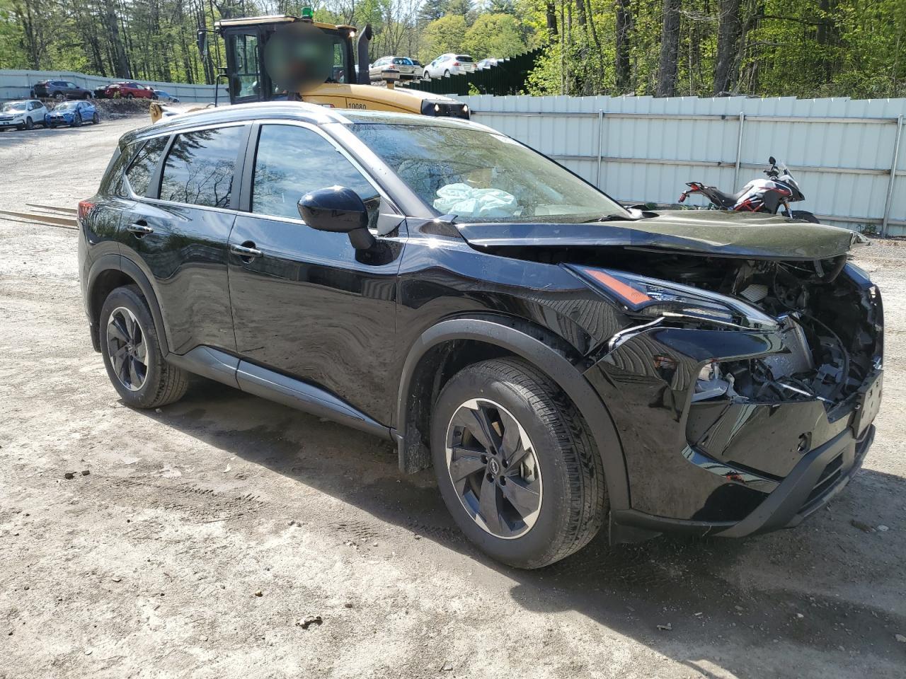 2024 Nissan Rogue Sv - Image 4