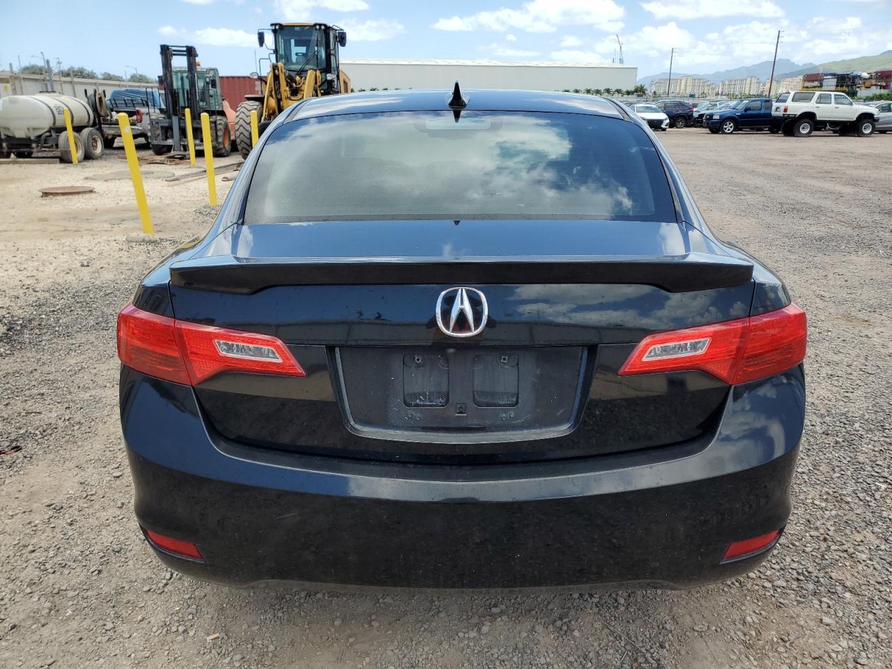 2013 Acura Ilx 24 Premium - Image 6