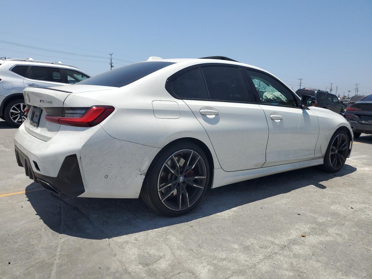 2023 BMW M340I - Фото 3