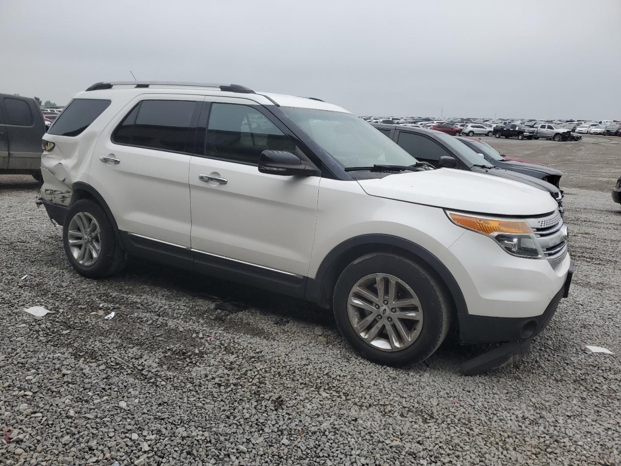 2013 Ford Explorer Xlt - Фото 4