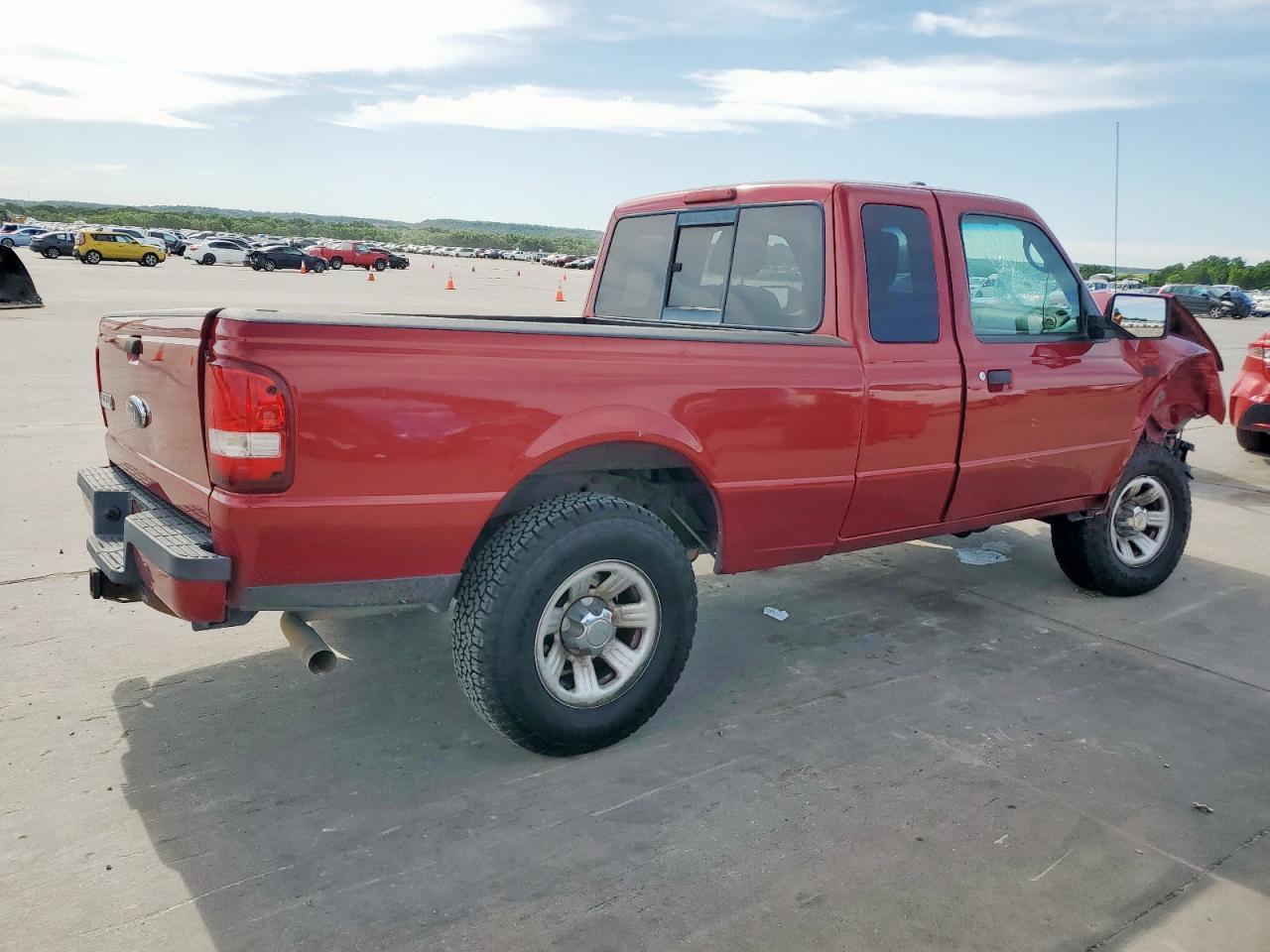 2011 Ford Ranger Super Cab - Image 3
