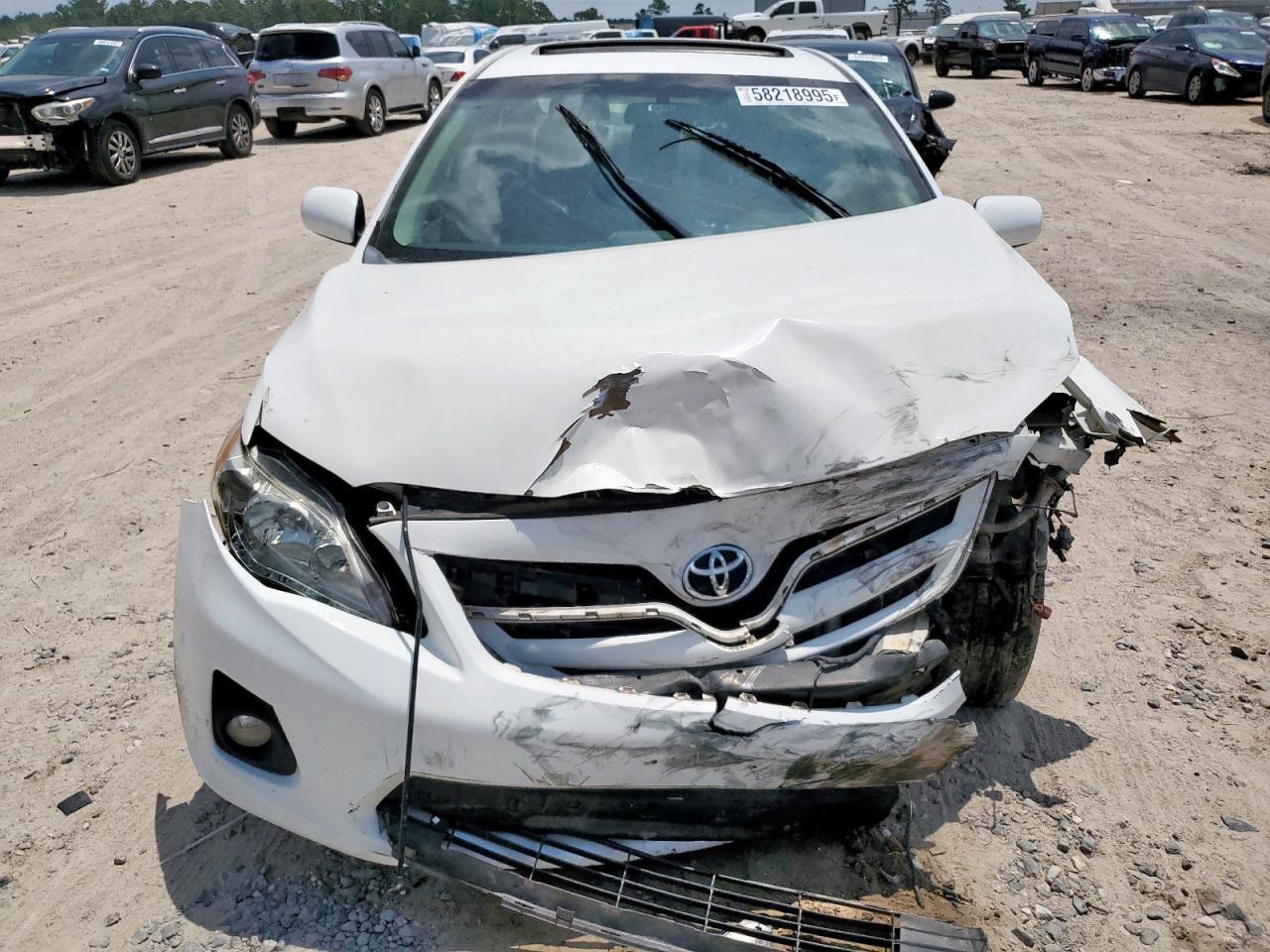 2011 Toyota Corolla Base - Фото 5