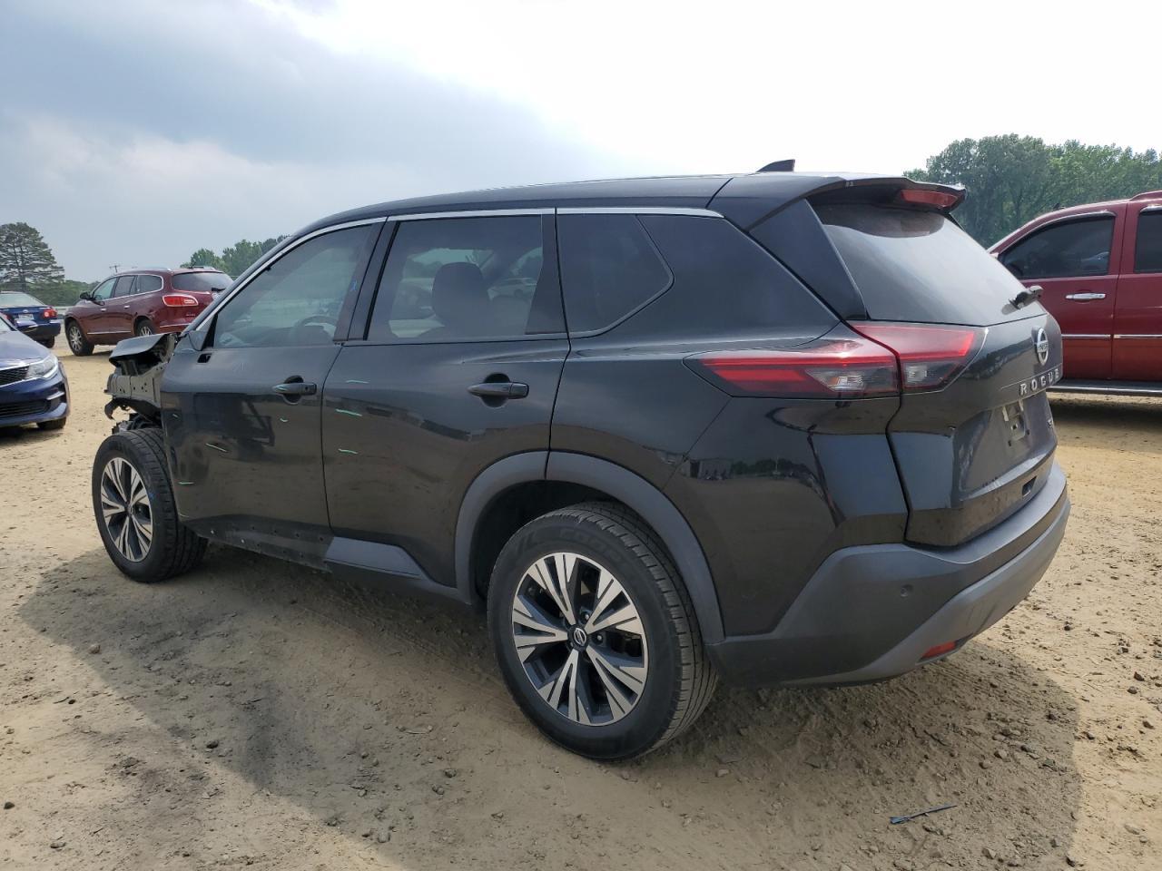 2021 Nissan Rogue Sv - Image 2
