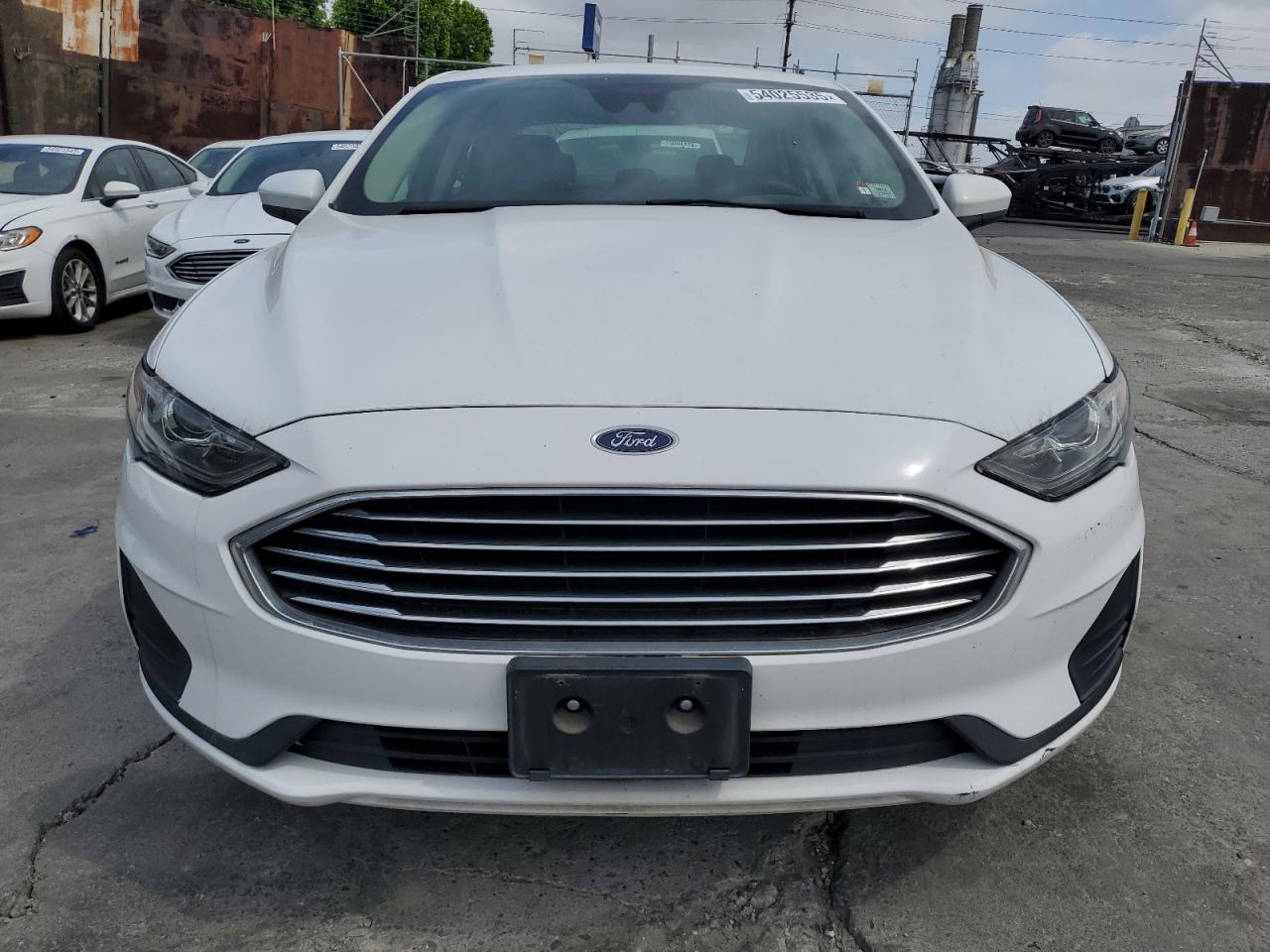 2019 Ford Fusion Se - Image 5