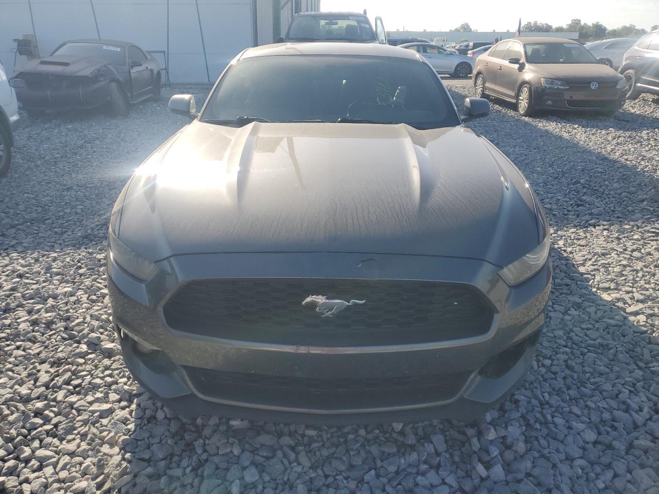 2017 Ford Mustang - Фото 5