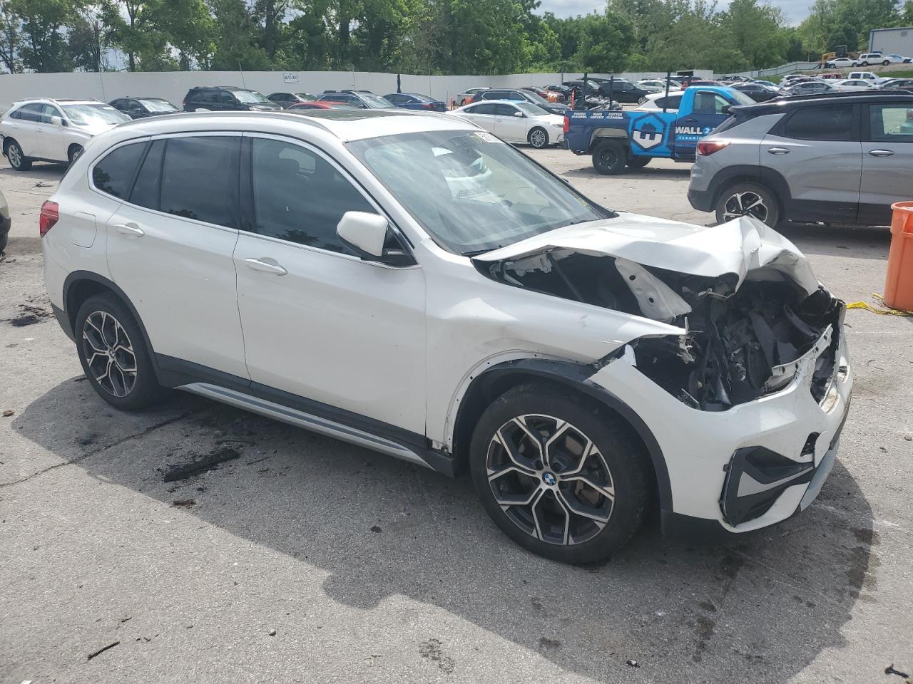 2021 BMW X1 xDrive28I - Image 4