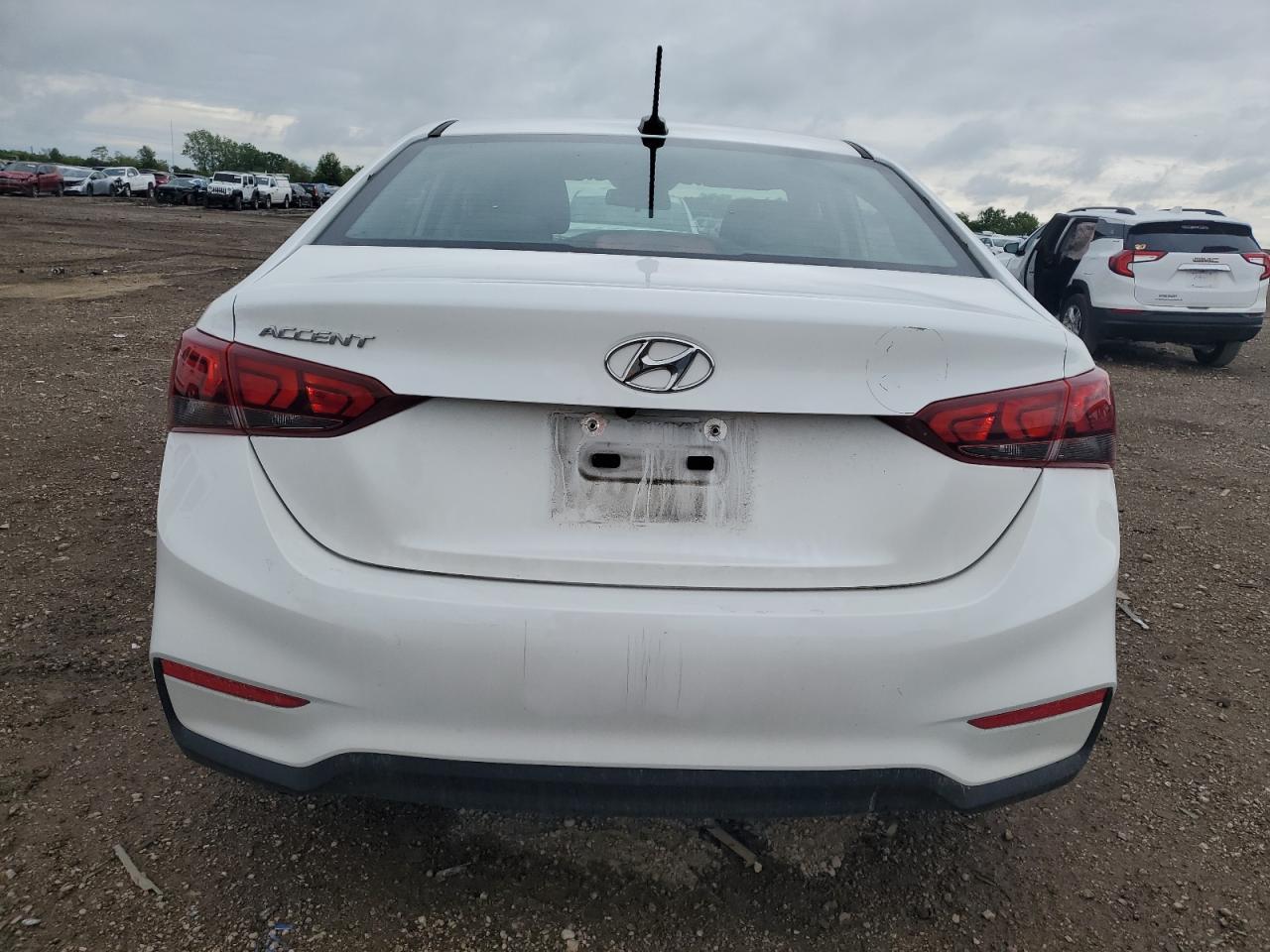 2022 Hyundai Accent Se - Фото 6