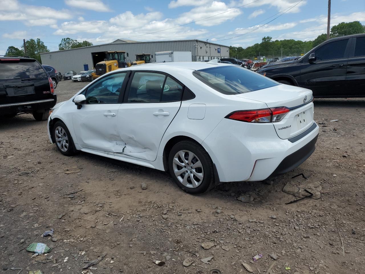 2025 Toyota Corolla Le - Фото 2