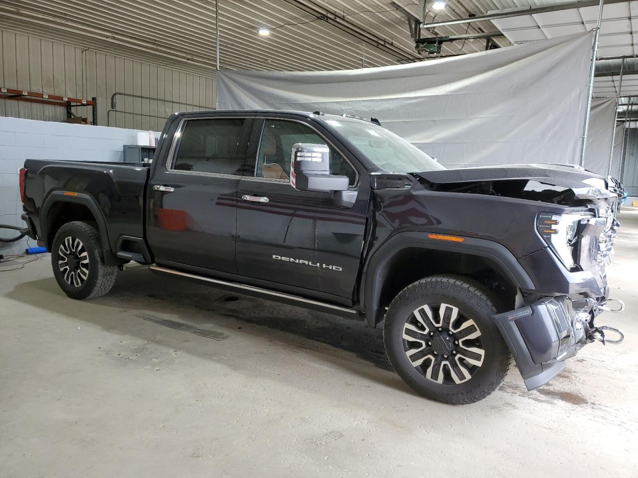 2024 GMC Sierra K2500 Denali Ultimate - Фото 4