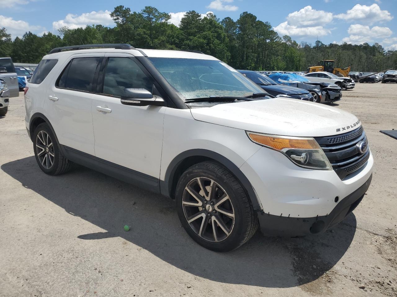 2015 Ford Explorer Xlt - Фото 4