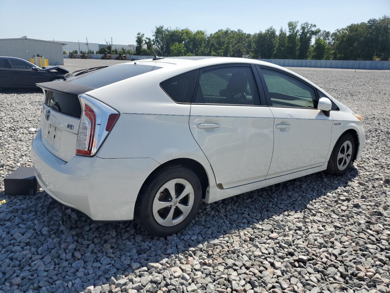 2013 Toyota Prius - Фото 3
