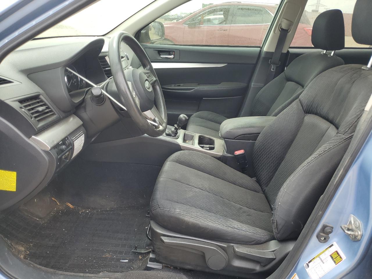 2010 Subaru Outback 2.5I - Image 7