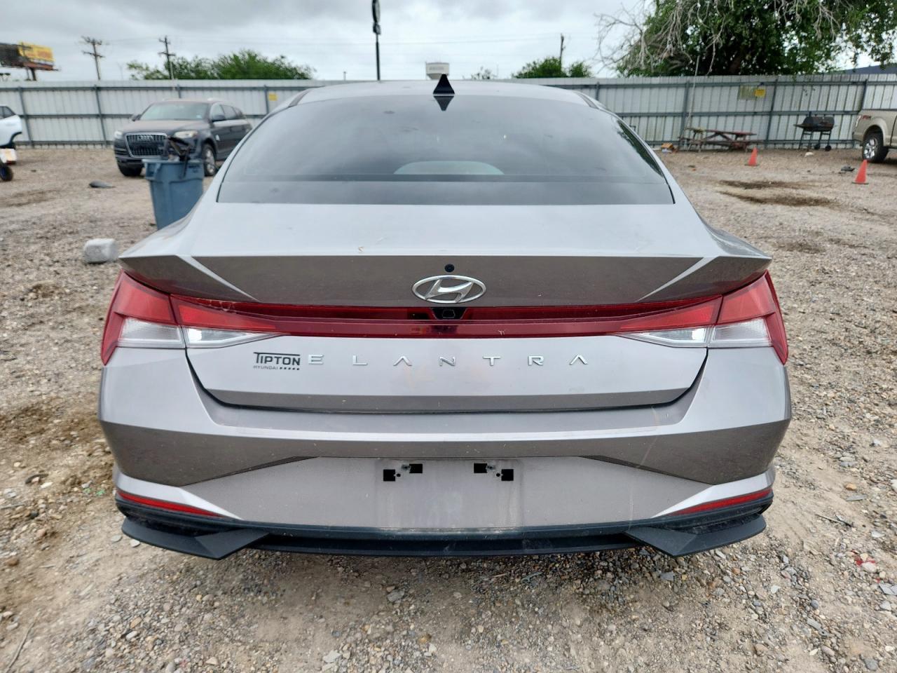 2023 Hyundai Elantra Sel - Фото 6
