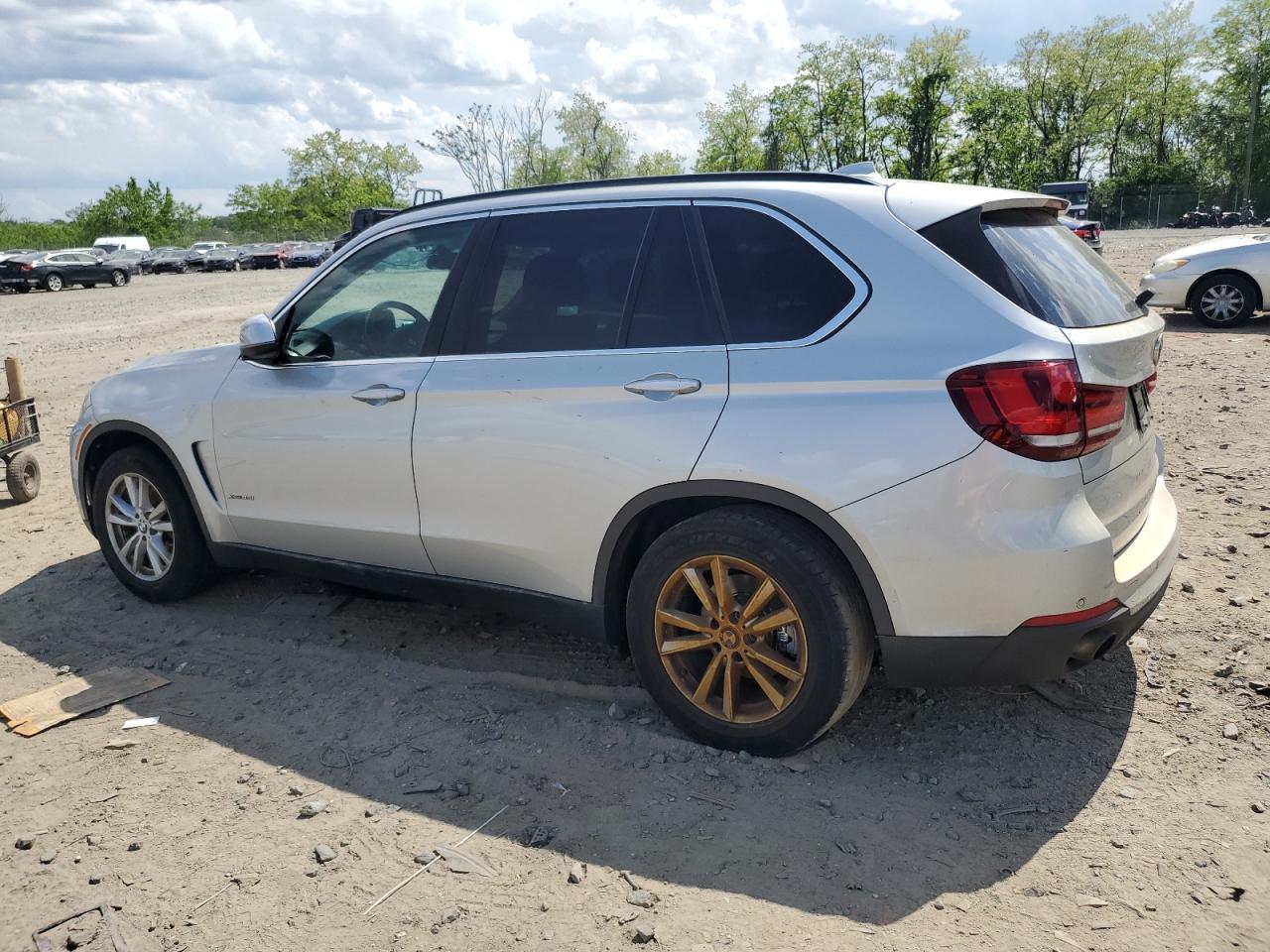 2014 BMW X5 xDrive35I - Image 2