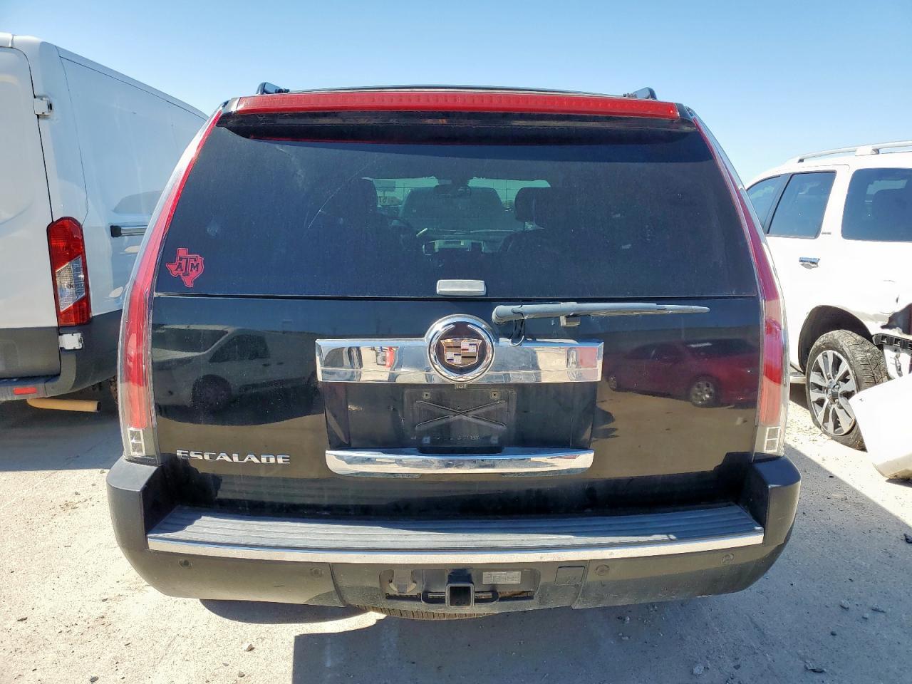 2007 Cadillac Escalade Luxury - Image 6