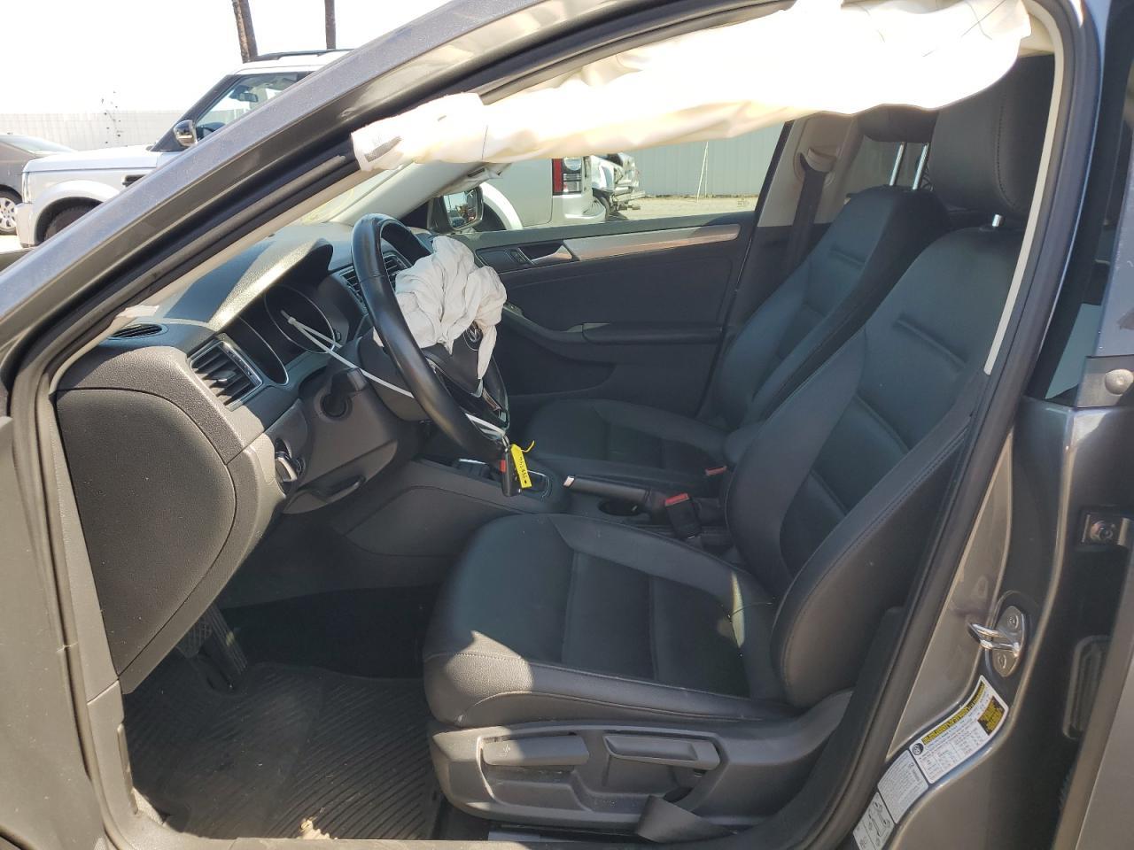 2017 Volkswagen Jetta Se - Image 7