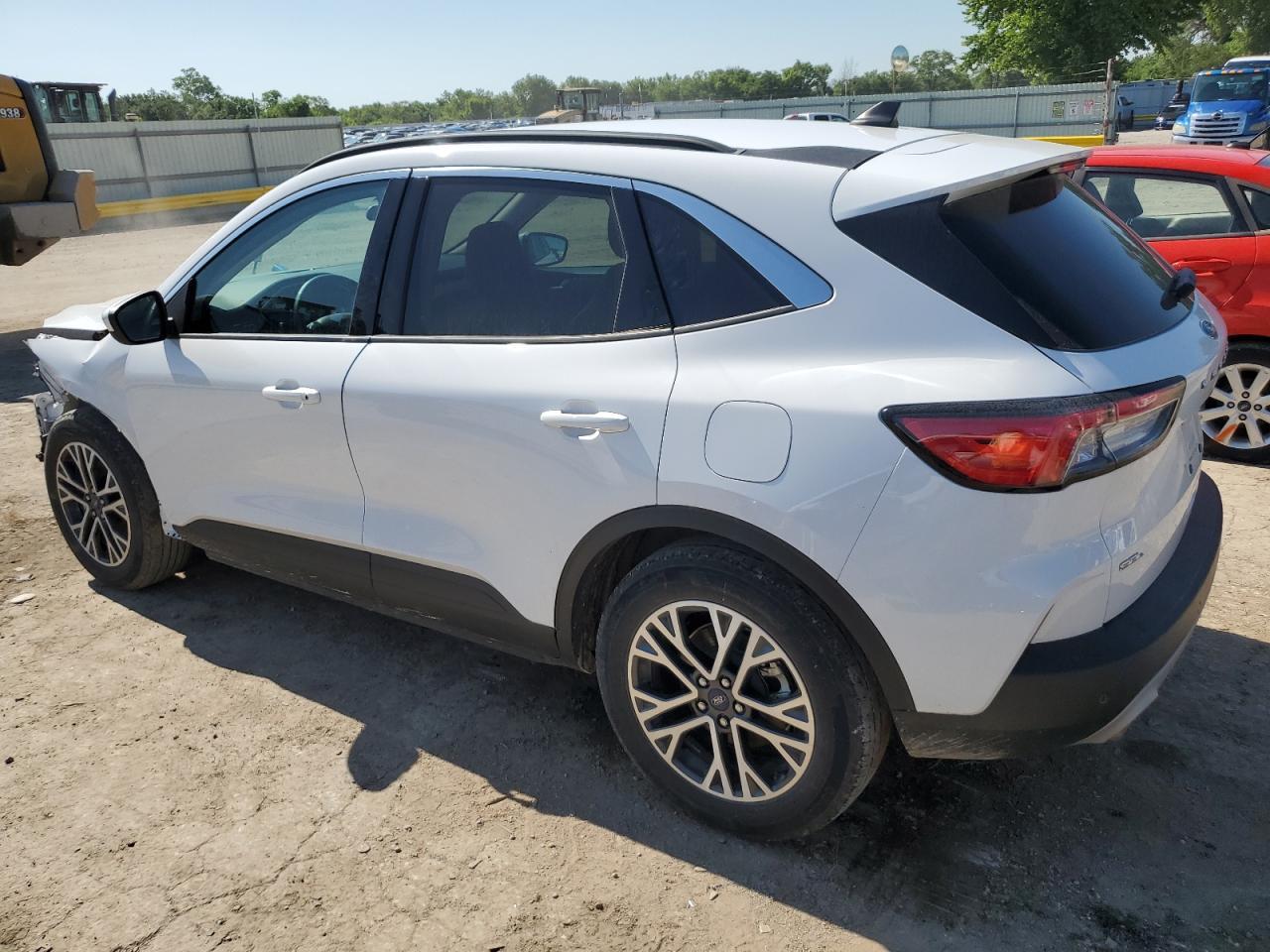 2020 Ford Escape Sel - Фото 2