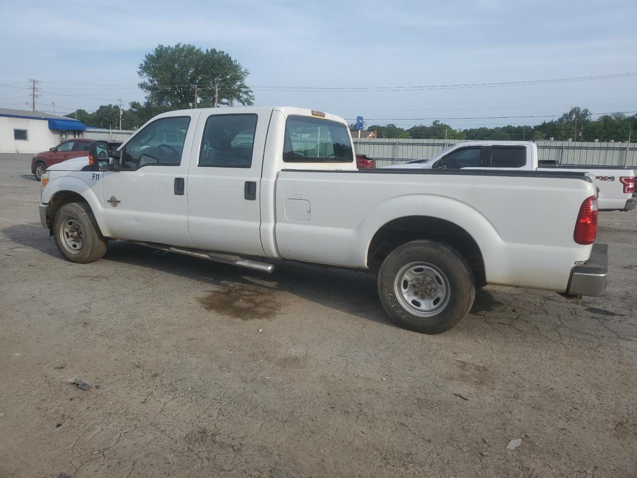 2012 Ford F350 Super Duty - Фото 2