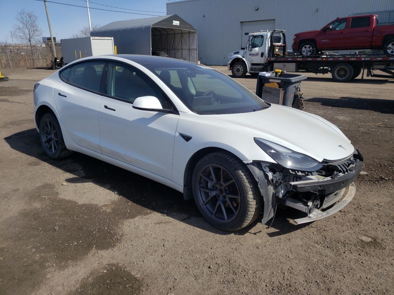 2023 Tesla Model 3 - Фото 4