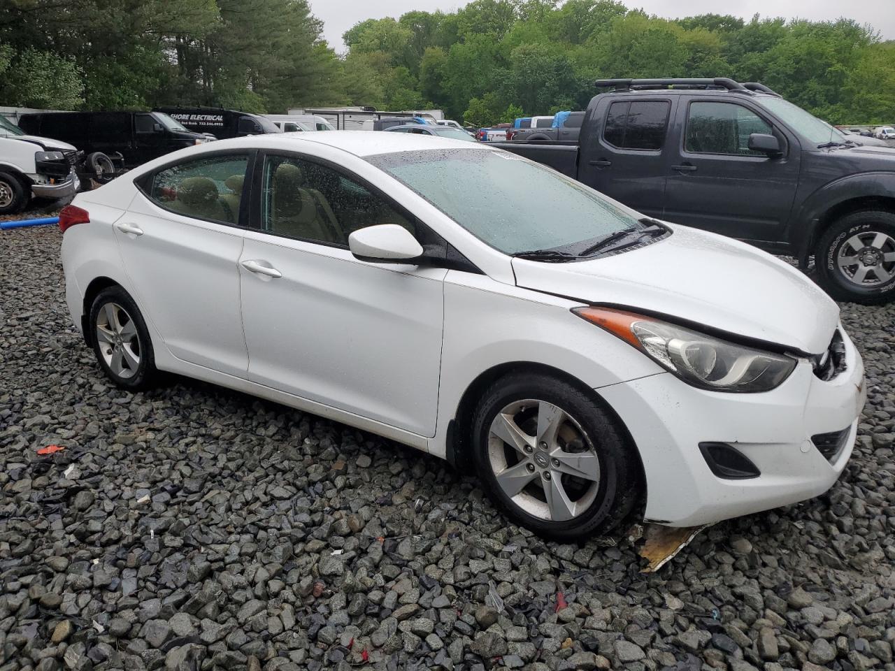 2013 Hyundai Elantra Gls - Фото 4
