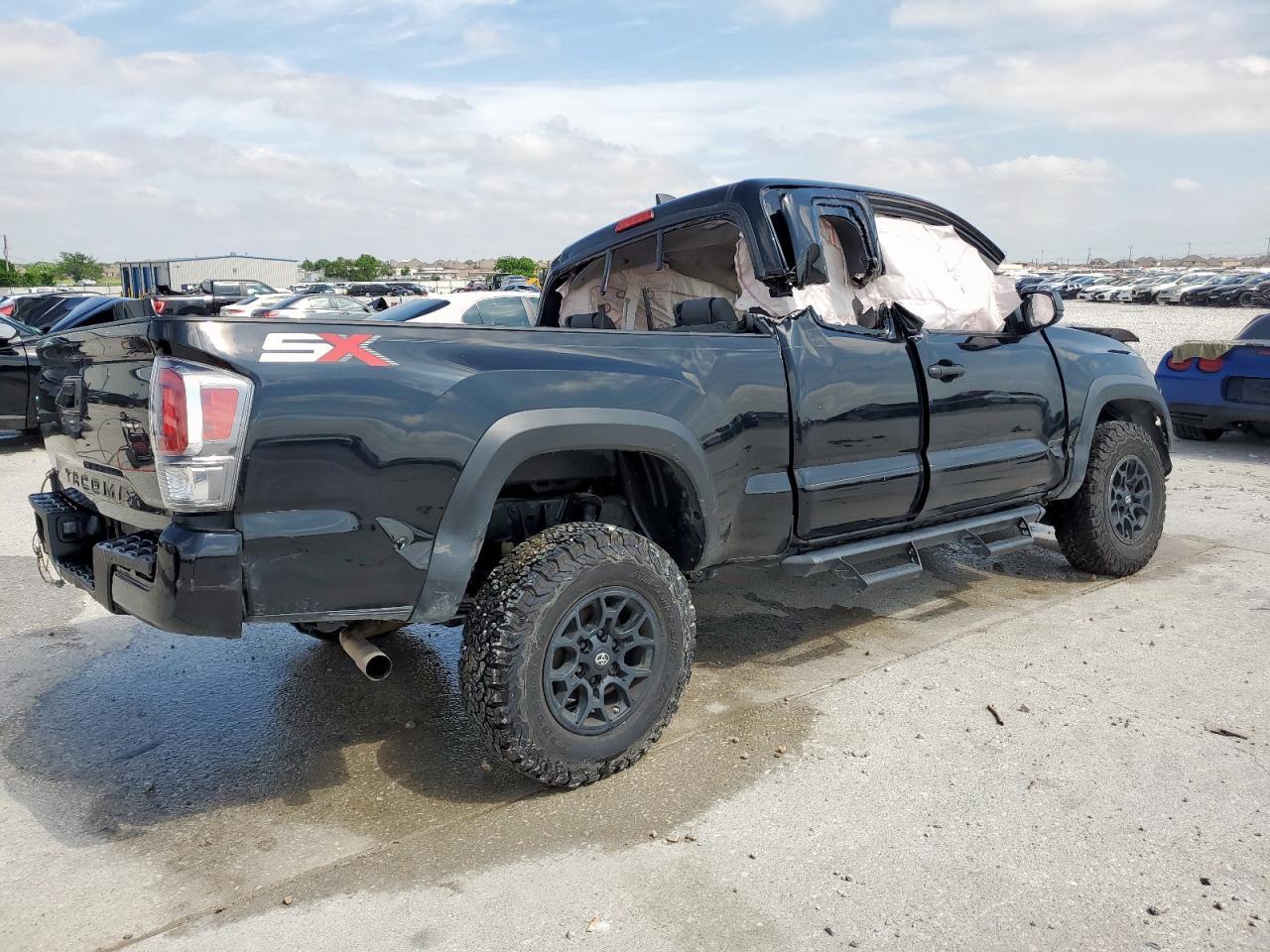 2020 Toyota Tacoma Access Cab - Фото 3