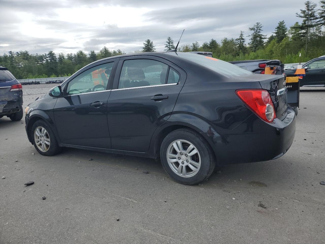 2014 Chev Sonic Lt - Image 2