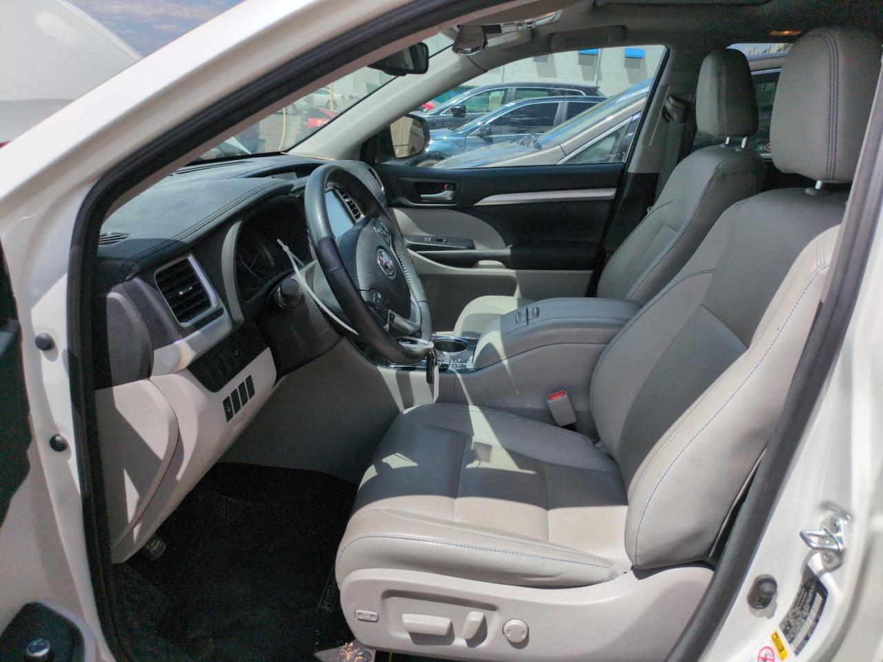 2016 Toyota Highlander Xle - Image 7