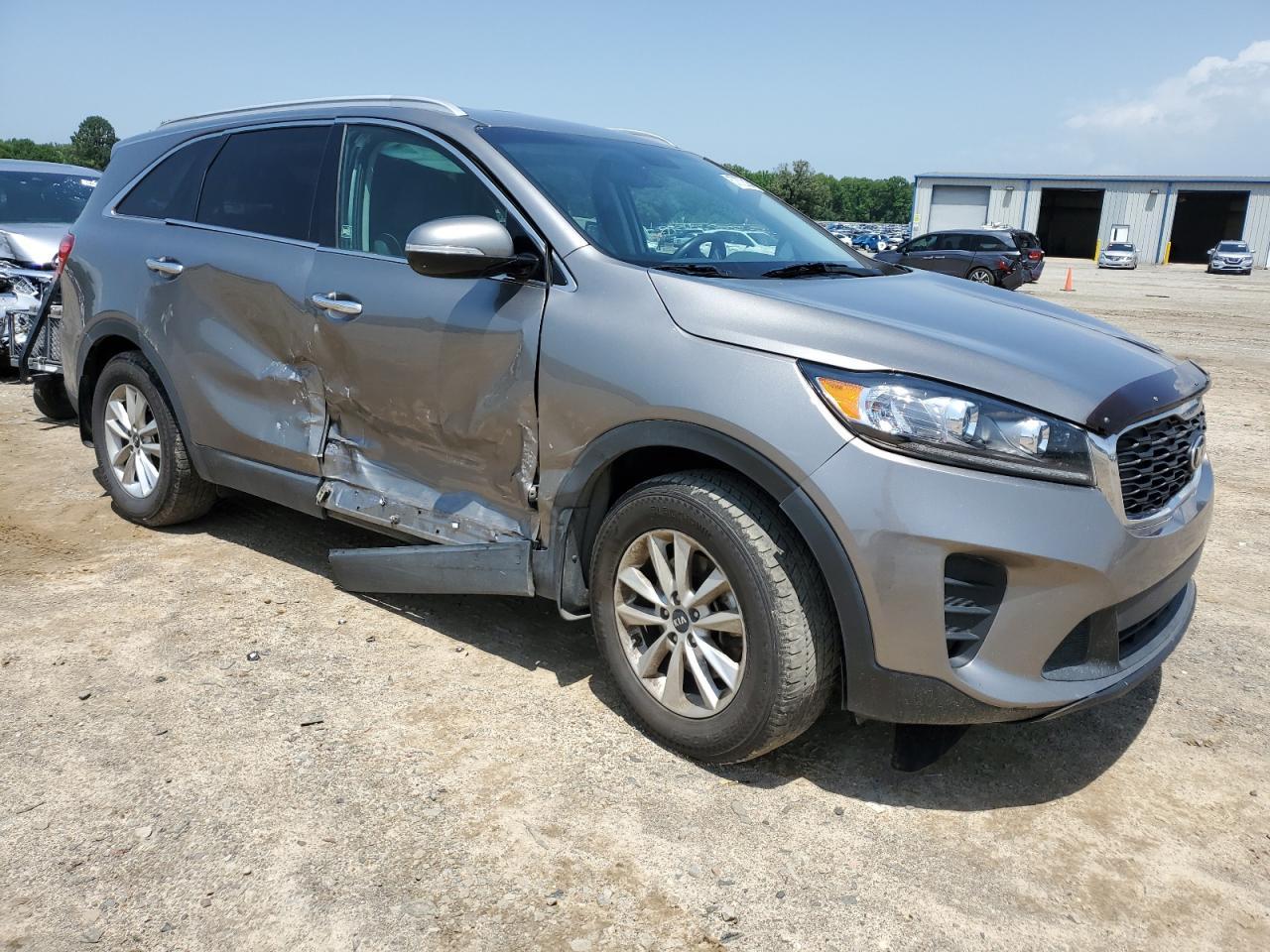 2019 Kia Sorento - Image 4